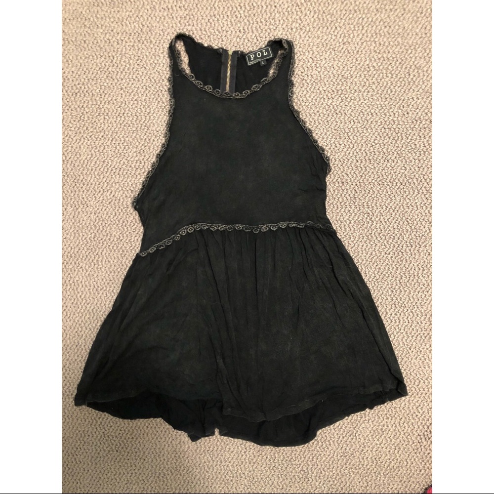 Worn once! Black top!
